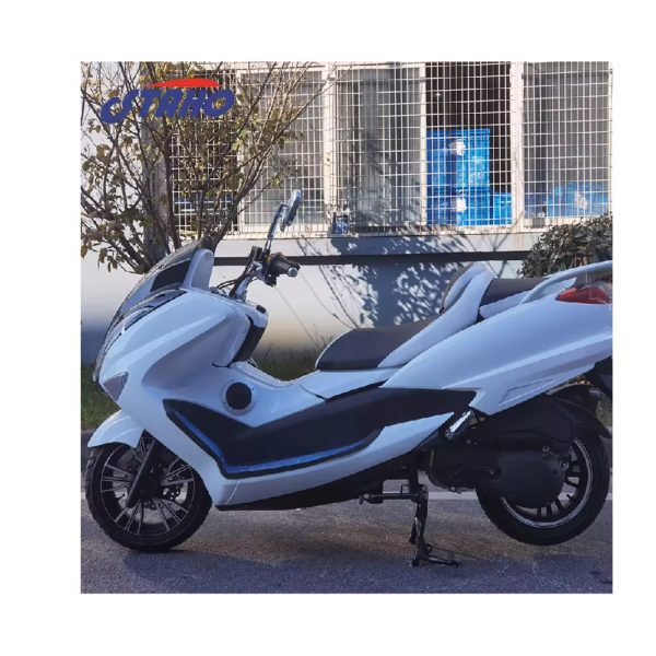 Moto cheval puissante, scooter électrique,